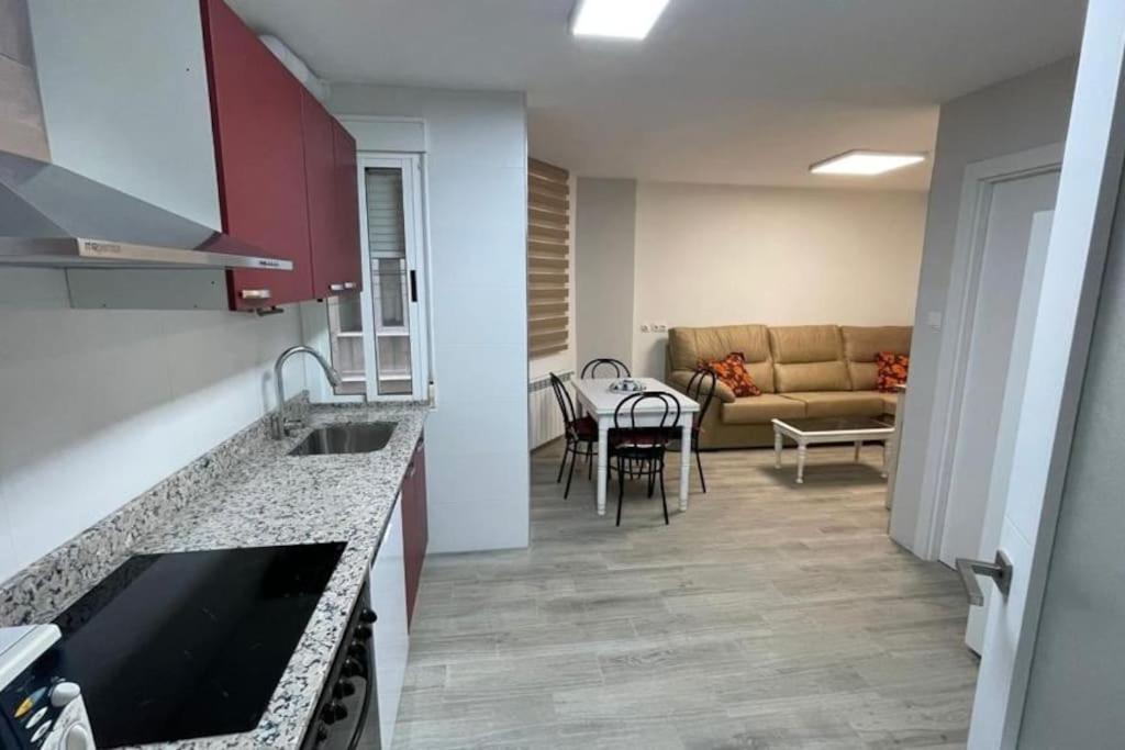 Piso Turistico Avda Del Castillo Appartement Ponferrada Buitenkant foto